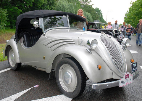 1925 Auto Racing Europe on Marques N